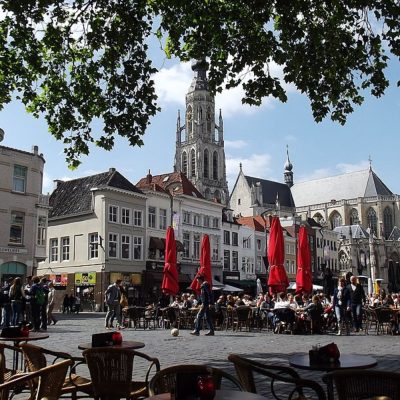 Dakkapel schoonmaken Breda